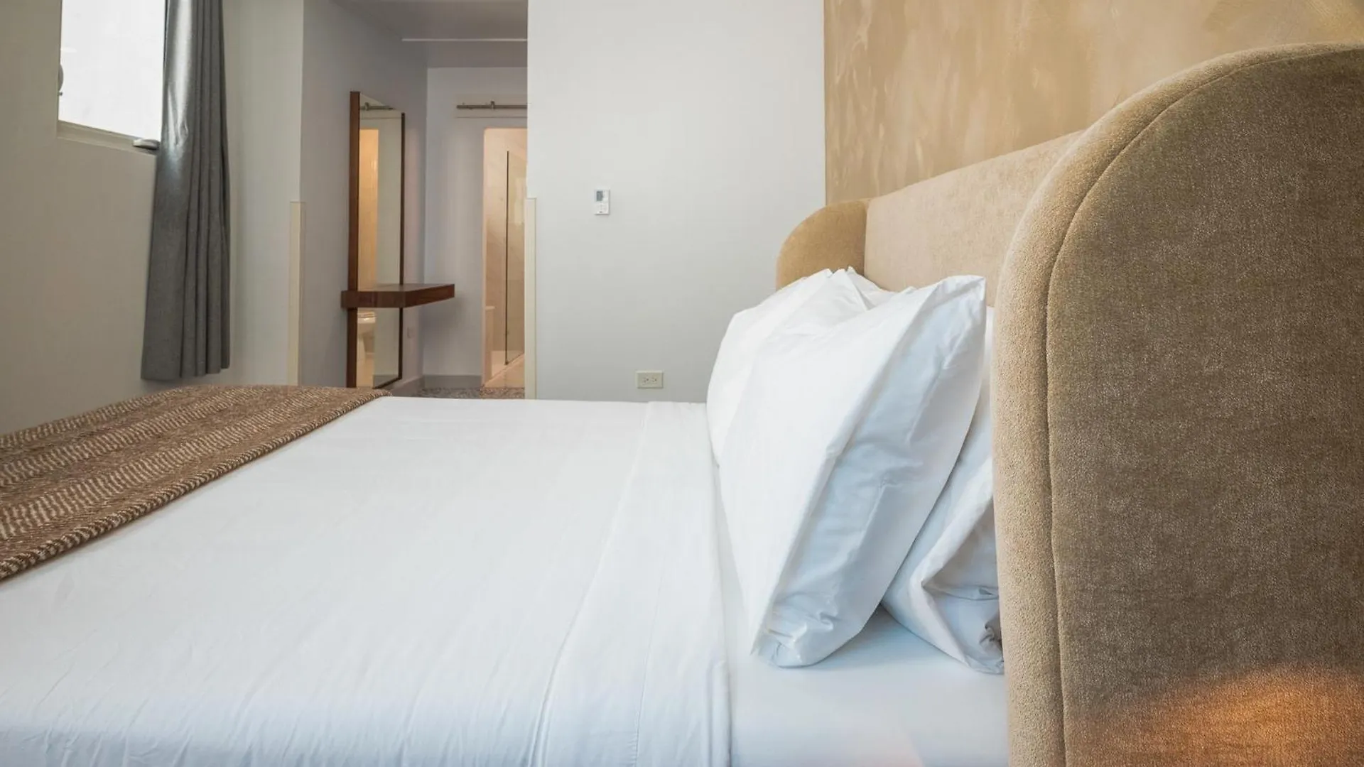 Hotel Milano 4*, San Juan